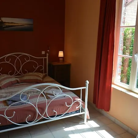 Holiday home La Petit Maison Chez Pommes & Chevaux