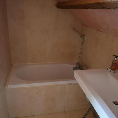 La Petit Maison Chez Pommes & Chevaux Favières